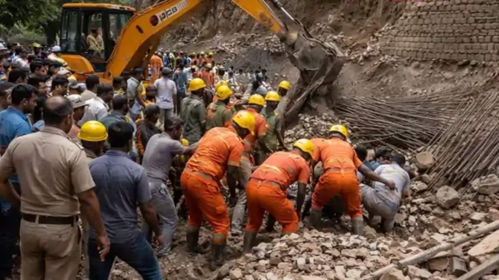 Gurugram Accident: गुरुग्राम में बड़ा हादसा, दीवार गिरने से 7 मजदूरों की मौत, कई घायल