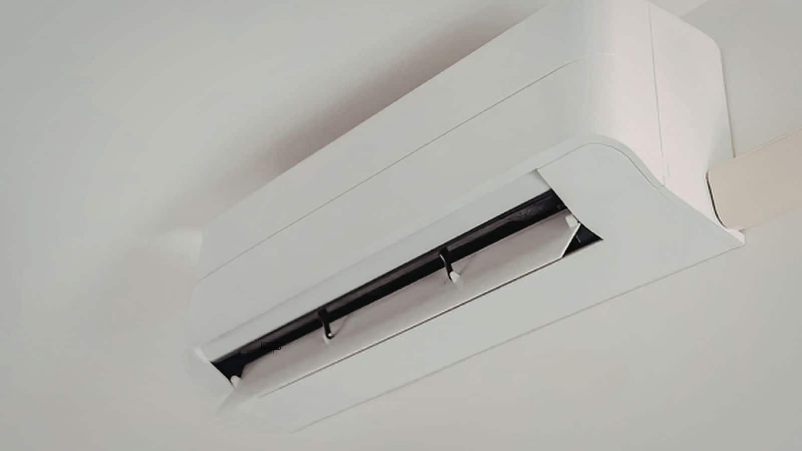 Summer Cooling Tips: वास्तु के हिसाब से रखेंगे AC की दिशा तो गर्मियों में कूल-कूल माहौल बना रहेगा! जानिए इसकी डिटेल