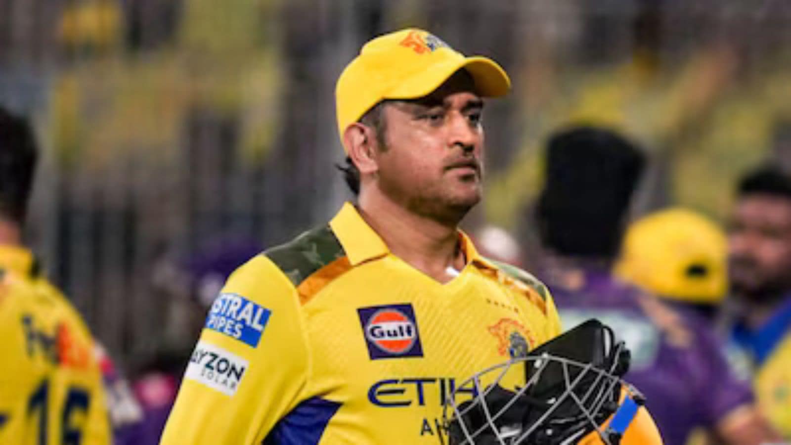 IPL 2026 में चोटों से परेशान CSK की टीम, क्या मुंबई के खिलाफ वापसी करेंगे धोनी?