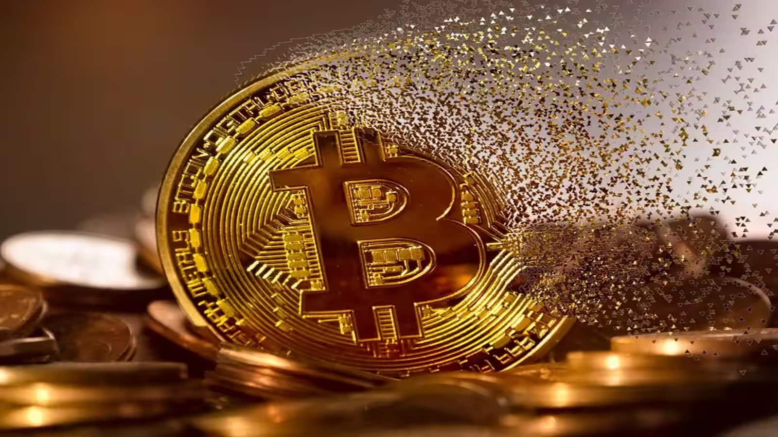 Crypto Price: टॉप-10 का सिर्फ 1 क्रिप्टो ग्रीन, BitCoin की चमक पड़ी फीकी, इस कारण मार्केट में हाहाकार