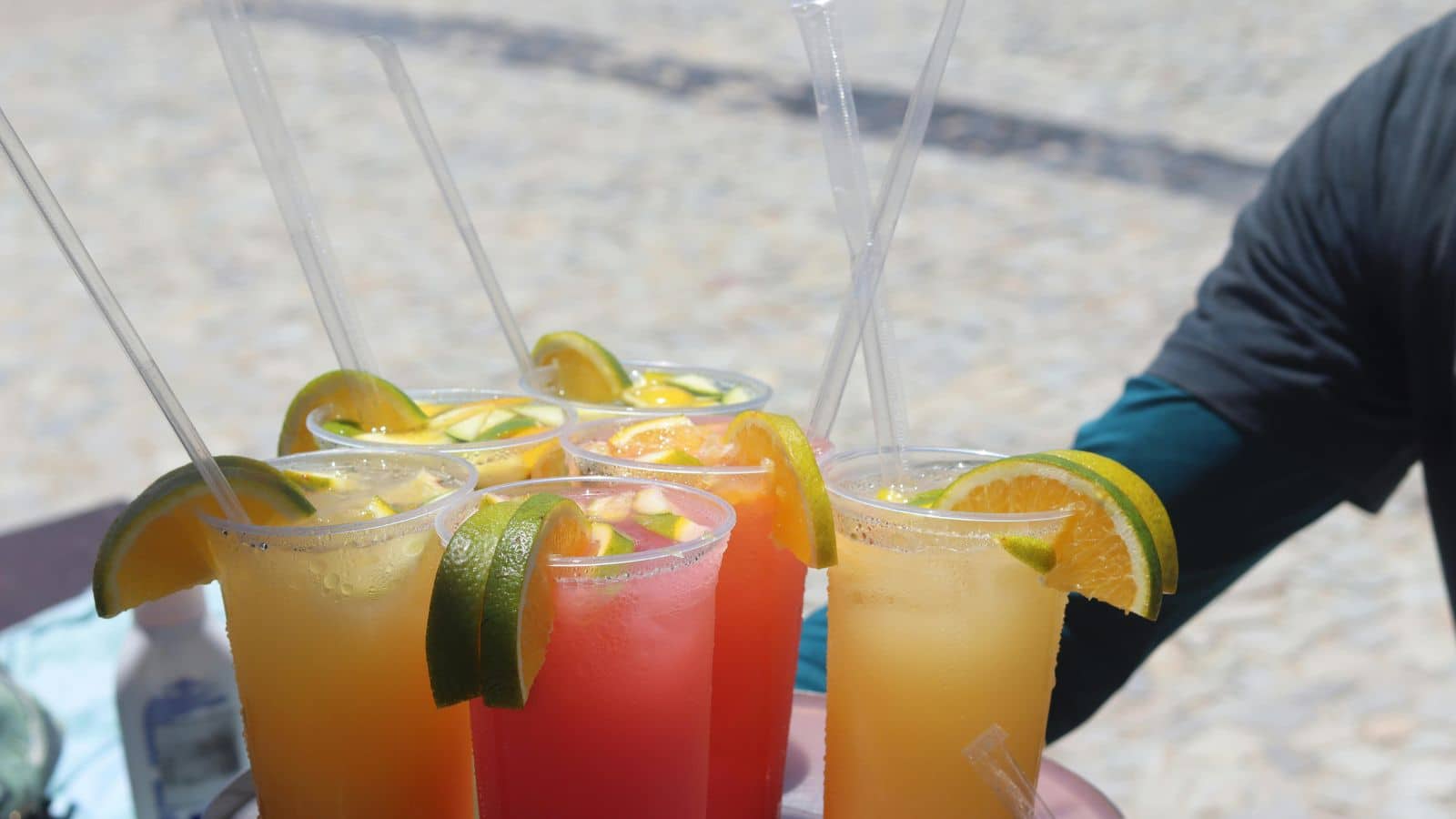 Summer Special Drinks: गर्मी भगाने के लिए बेस्ट हैं आम के ये 7 ड्रिंक्स, तुरंत मिलेगी ठंडक