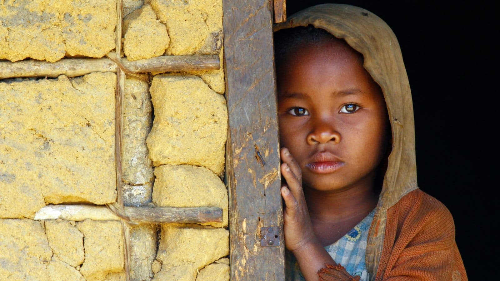 Amazing Facts: दुनिया के सबसे गरीब देशों की लिस्ट, एक नाम कर देगा हैरान