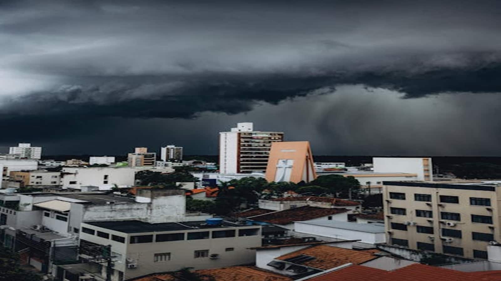 IMD heavy rainfall alert: मौसम विभाग की चेतावनी; इन 19 से अधिक राज्यों में भयानक आंधी, बवंडर और बारिश का अलर्ट