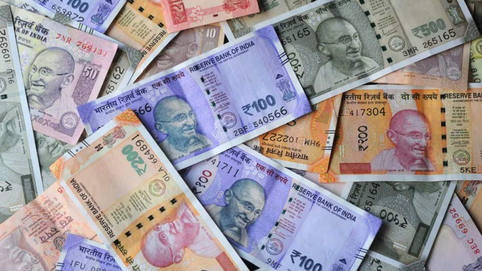 8th Pay Commission: 8वें वेतन आयोग में कौन-कौन सी डिमांड की गई है, कितनी बढ़ सकती है आपकी सैलरी? सब जानिए