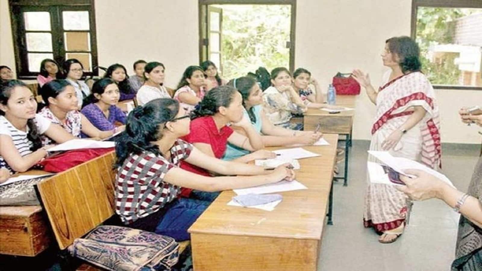 DU PG Admission 2026: सीयूईट के स्कोर के बिना नहीं मिलेगा डीयू के पीजी कोर्स में प्रवेश, 7 जून तक कर सकते हैं आवेदन DU PG Admission 2026: सीयूईट के स्कोर के बिना नहीं मिलेगा डीयू के पीजी कोर्स में प्रवेश, 7 जून तक कर सकते हैं आवेदन