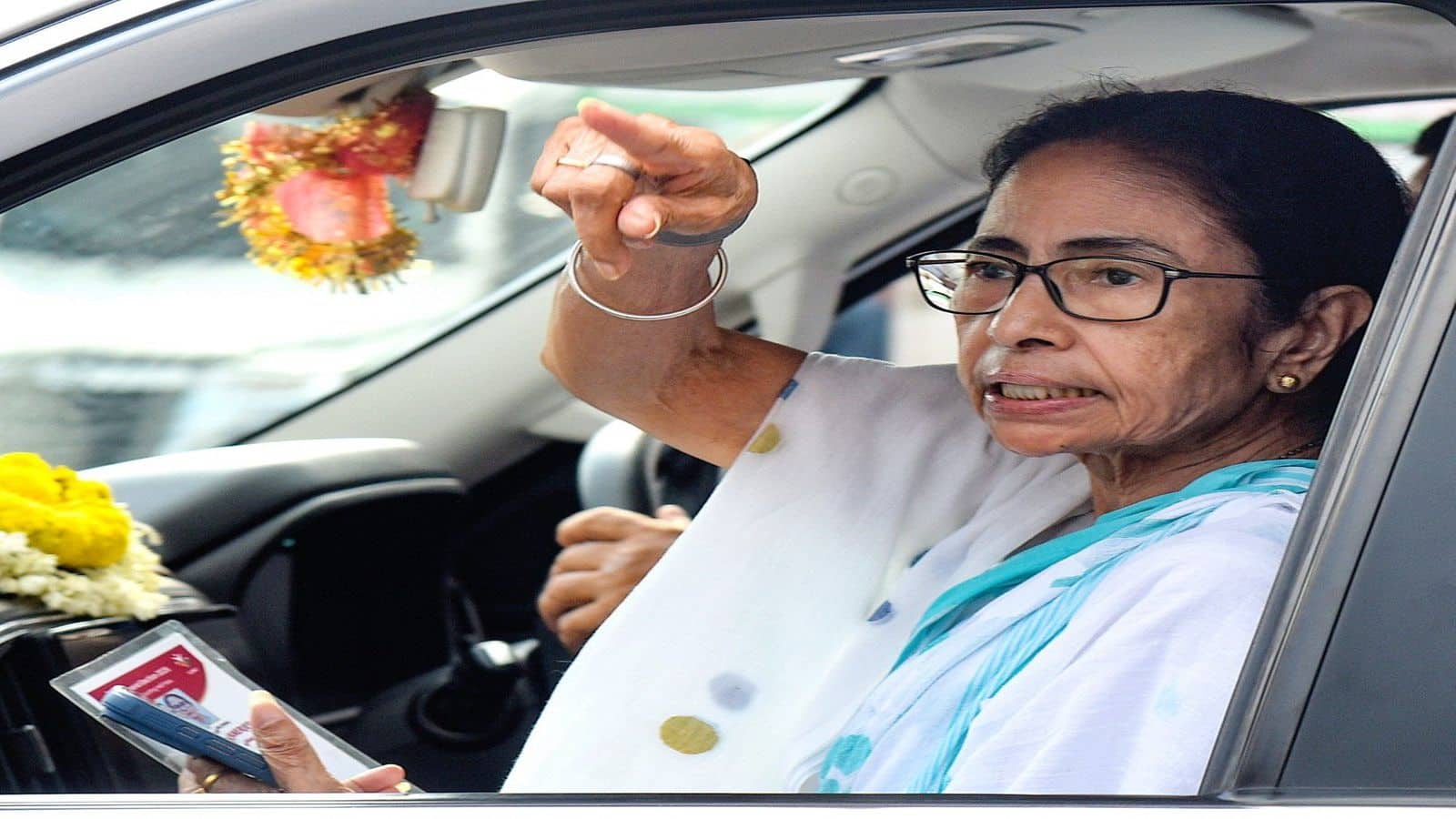Mamata Banerjee: 'उन्होंने मुझे लात मारी, CCTV बंद कर दिया...'; बंगाल में BJP की प्रचंड जीत के बाद ममता बनर्जी का बड़ा आरोप