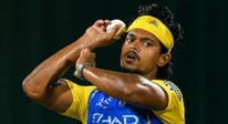 IPL 2026: मुंबई से जीत के बाद चेन्नई को लगा बड़ा झटका, डेब्यू के बाद ही IPL से बाहर हुआ ये गेंदबाज
