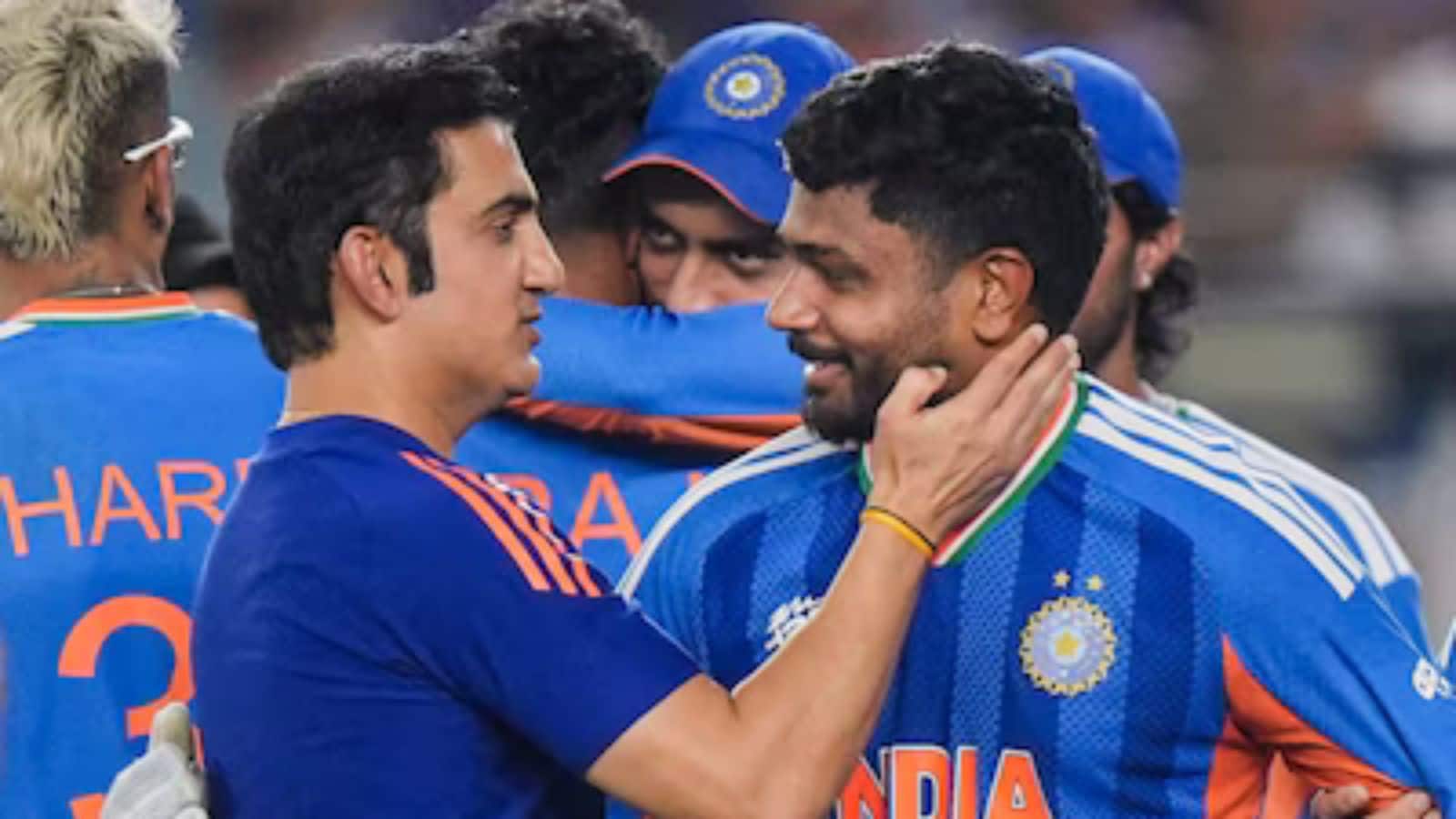 Suryakumar Yadav: टी20 की कप्तानी से कट सकता है सूर्यकुमार यादव का पत्ता? ये खिलाड़ी रेस में हैं शामिल
