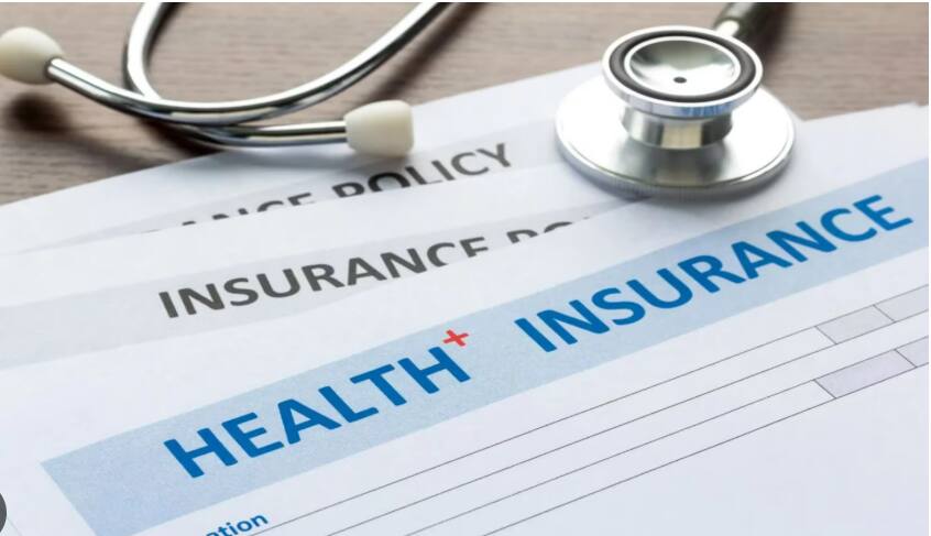 Health Insurance: अनलिमिटेड हेल्थ इंश्योरेंस में क्या वाकई सब कुछ 'फ्री' है? पॉलिसी लेने से पहले जान लें ये 5 कड़वे सच Health Insurance: अनलिमिटेड हेल्थ इंश्योरेंस में क्या वाकई सब कुछ 'फ्री' है? पॉलिसी लेने से पहले जान लें ये 5 कड़वे सच