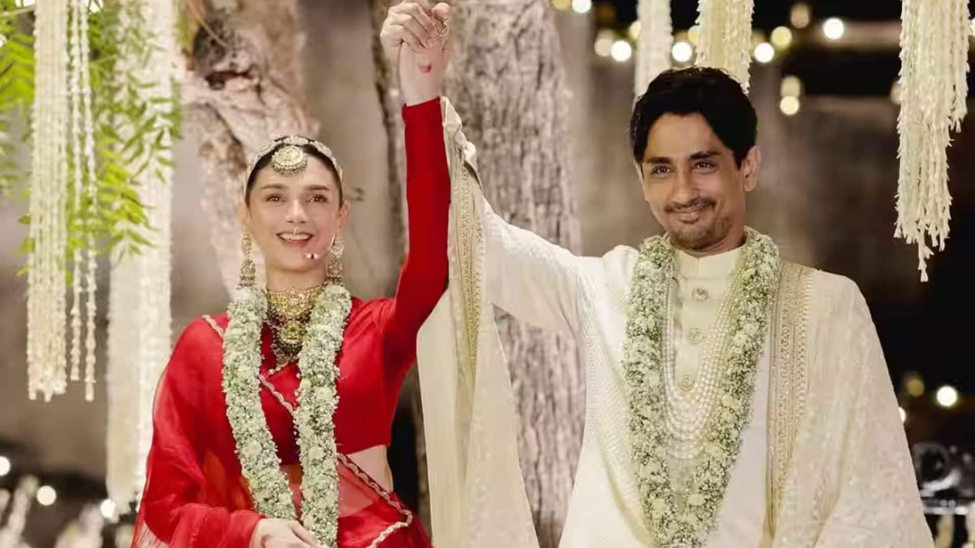 Aditi Rao Hydari: 'कैट जैसा चेहरा और गोल्डन रिट्रीवर जैसी शख्सियत', अदिति राव हैदरी ने कमेंट्स को लेकर किए दिलचस्प खुलासे Aditi Rao Hydari: 'कैट जैसा चेहरा और गोल्डन रिट्रीवर जैसी शख्सियत', अदिति राव हैदरी ने कमेंट्स को लेकर किए दिलचस्प खुलासे