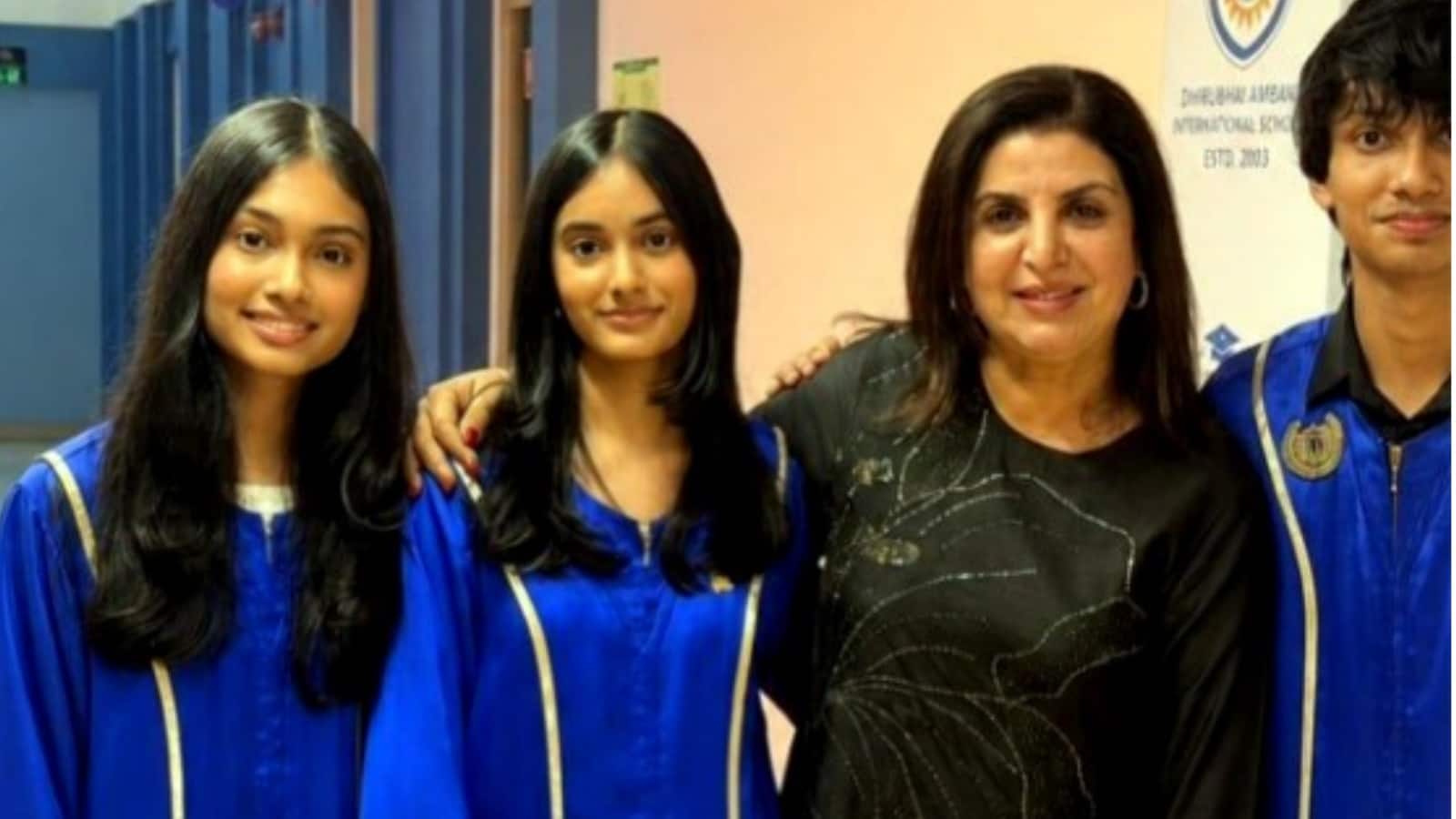 Farah Khan: बच्चों के ग्रेजुएट फंक्शन में पहुंची फराह खान, इमोशनल होकर कही ये बड़ी बात Farah Khan: बच्चों के ग्रेजुएट फंक्शन में पहुंची फराह खान, इमोशनल होकर कही ये बड़ी बात