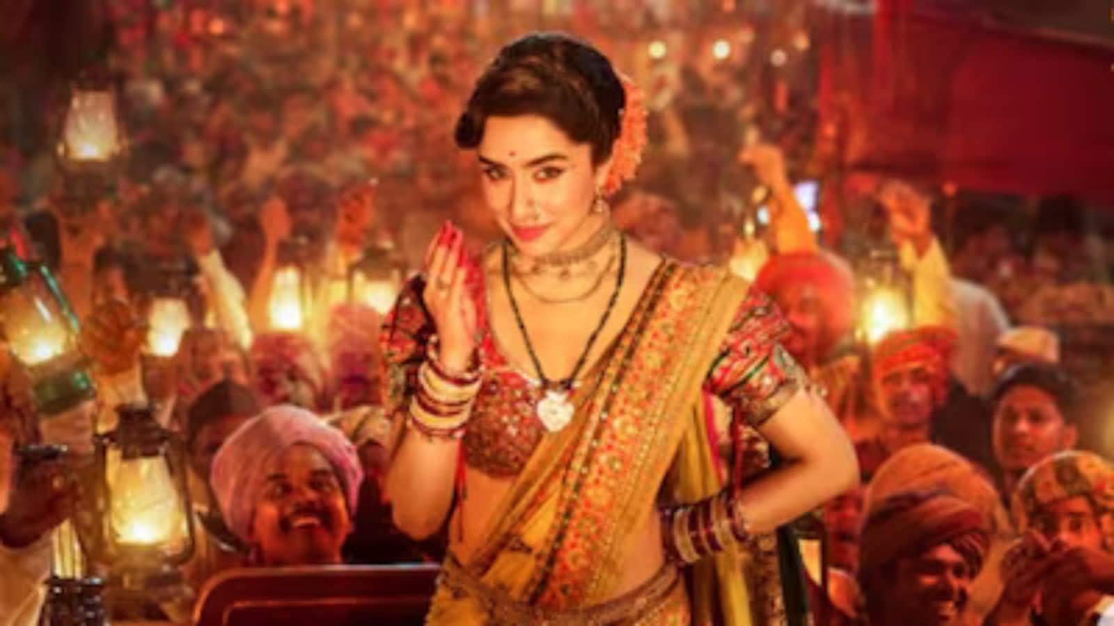Eetha Teaser: 'ईथा' फिल्म में श्रद्धा कपूर का अवतार देख फैंस हुए दीवाने! बॉक्स ऑफिस पर यश की 'टॉक्सिक'से होगी टक्कर Eetha Teaser: 'ईथा' फिल्म में श्रद्धा कपूर का अवतार देख फैंस हुए दीवाने! बॉक्स ऑफिस पर यश की 'टॉक्सिक'से होगी टक्कर