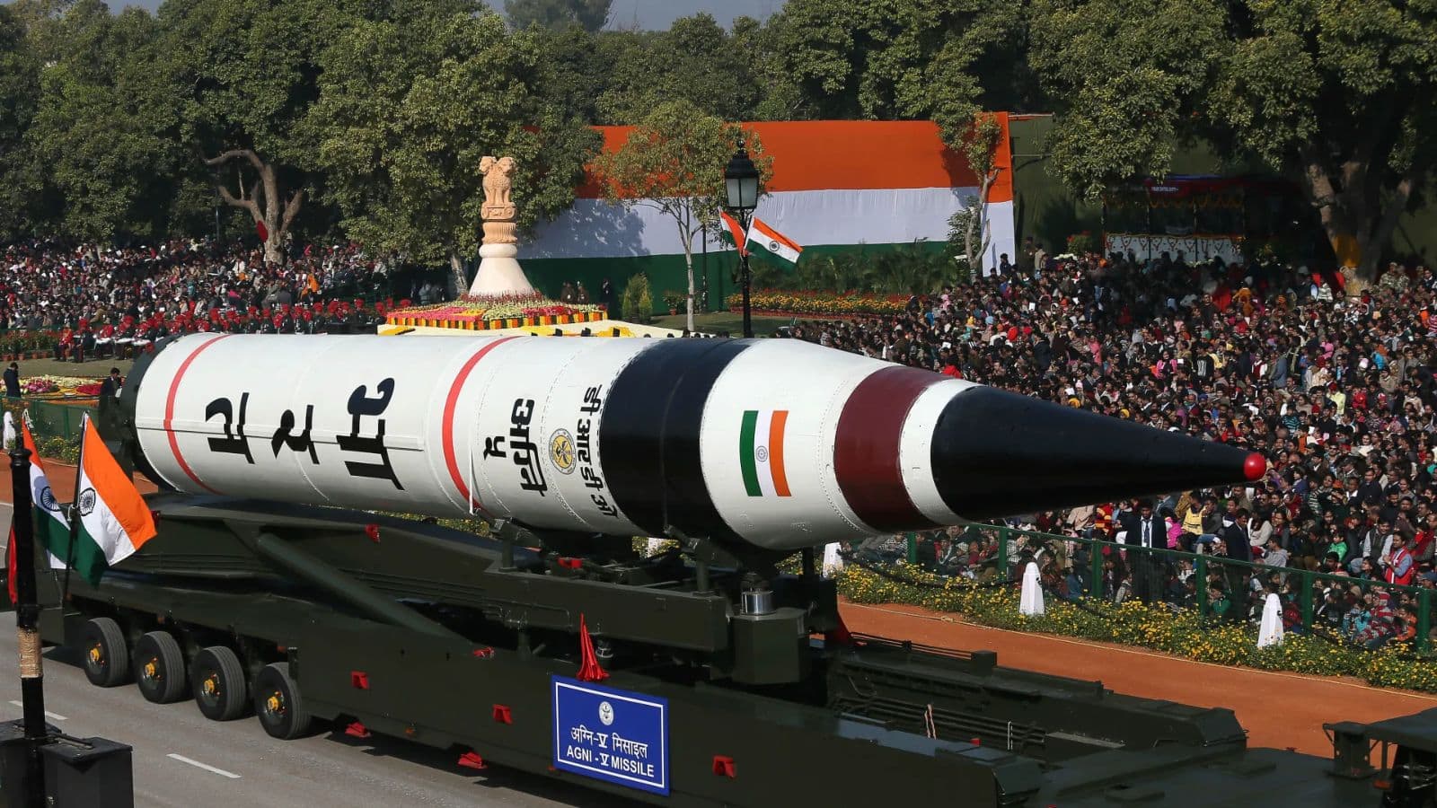 भारत का क्या ही मुकाबला कर पाएगा पाकिस्तान! परमाणु हथियारों पर SIPRI की इस रिपोर्ट में खुली Pak की पोल भारत का क्या ही मुकाबला कर पाएगा पाकिस्तान! परमाणु हथियारों पर SIPRI की इस रिपोर्ट में खुली Pak की पोल
