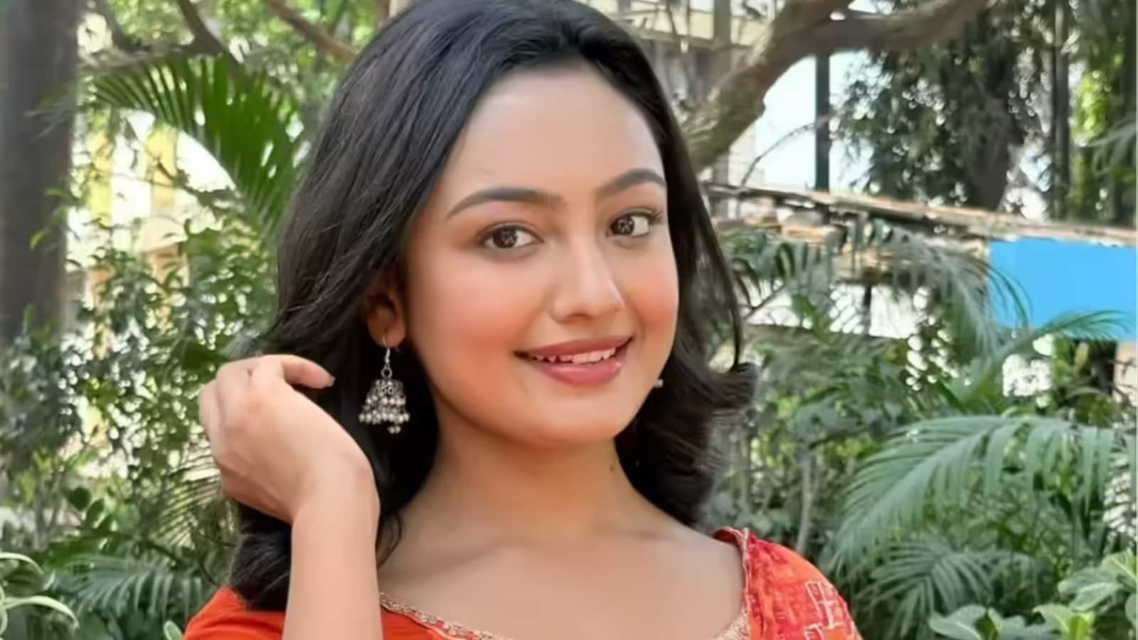 TV Actress Sanchita Ugale Death: 30 साल की उम्र में अभिनेत्री संचिता उगले का निधन, टीवी इंडस्ट्री में शोक की लहर TV Actress Sanchita Ugale Death: 30 साल की उम्र में अभिनेत्री संचिता उगले का निधन, टीवी इंडस्ट्री में शोक की लहर