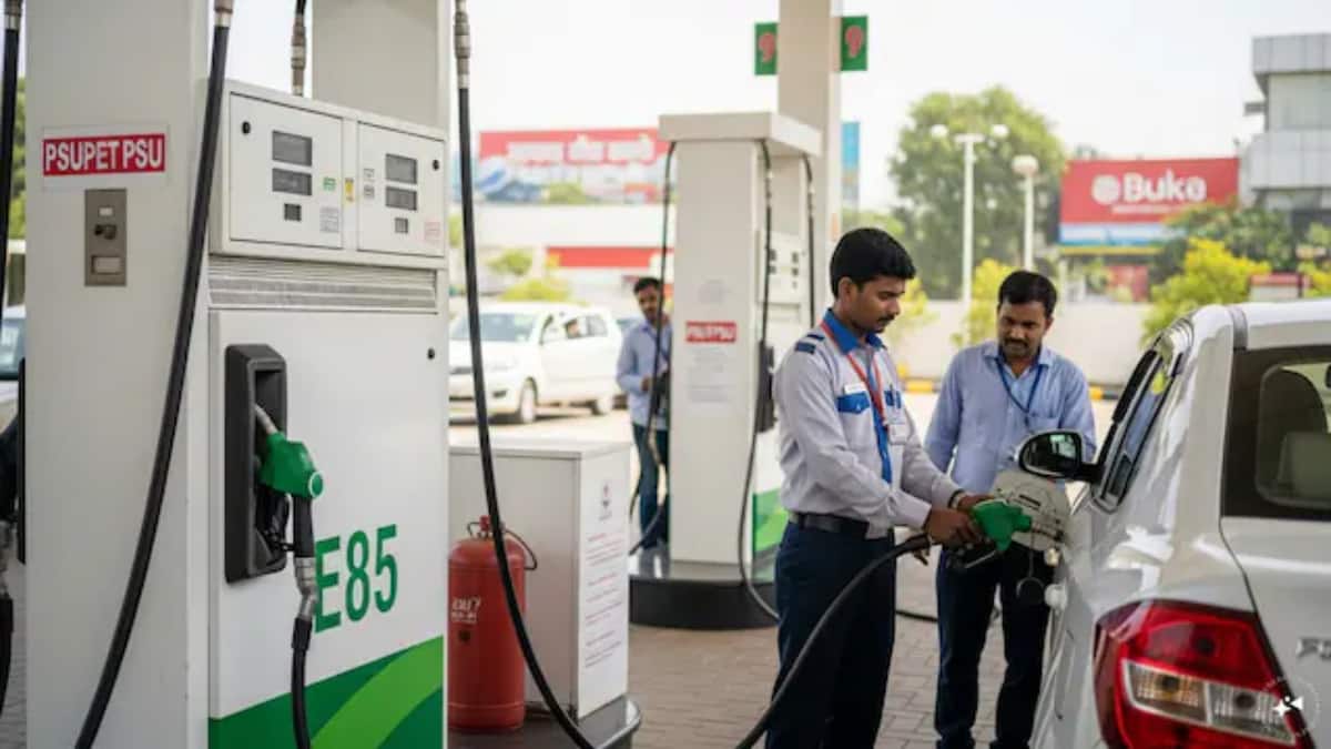 खत्म हुई इस पेट्रोल पर से एक्साइज ड्यूटी! 22% से 30% एथेनॉल मिक्स फ्यूल पर सरकार का बड़ा फैसला, विदेशी तेल से मिलेगी निजात खत्म हुई इस पेट्रोल पर से एक्साइज ड्यूटी! 22% से 30% एथेनॉल मिक्स फ्यूल पर सरकार का बड़ा फैसला, विदेशी तेल से मिलेगी निजात