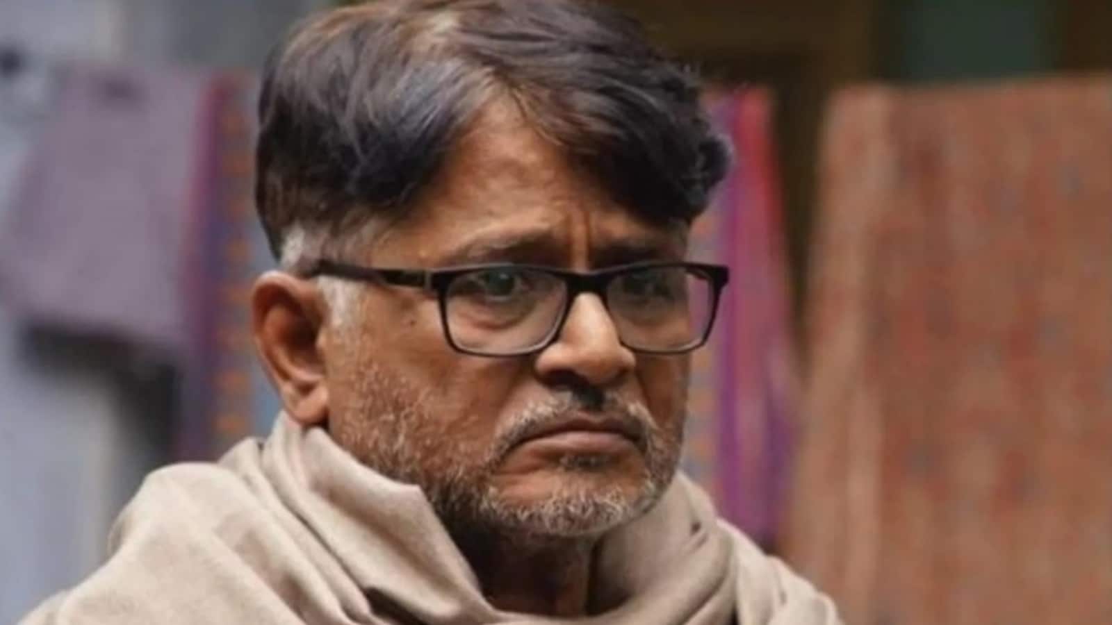 Raghubir Yadav: 'हम शाम में भूखे सोते थे...', रघुबीर यादव ने बस स्टैंड पर सोने से लेकर खाना मिलने वाले स्ट्रगलभरे दिनों को याद किया Raghubir Yadav: 'हम शाम में भूखे सोते थे...', रघुबीर यादव ने बस स्टैंड पर सोने से लेकर खाना मिलने वाले स्ट्रगलभरे दिनों को याद किया