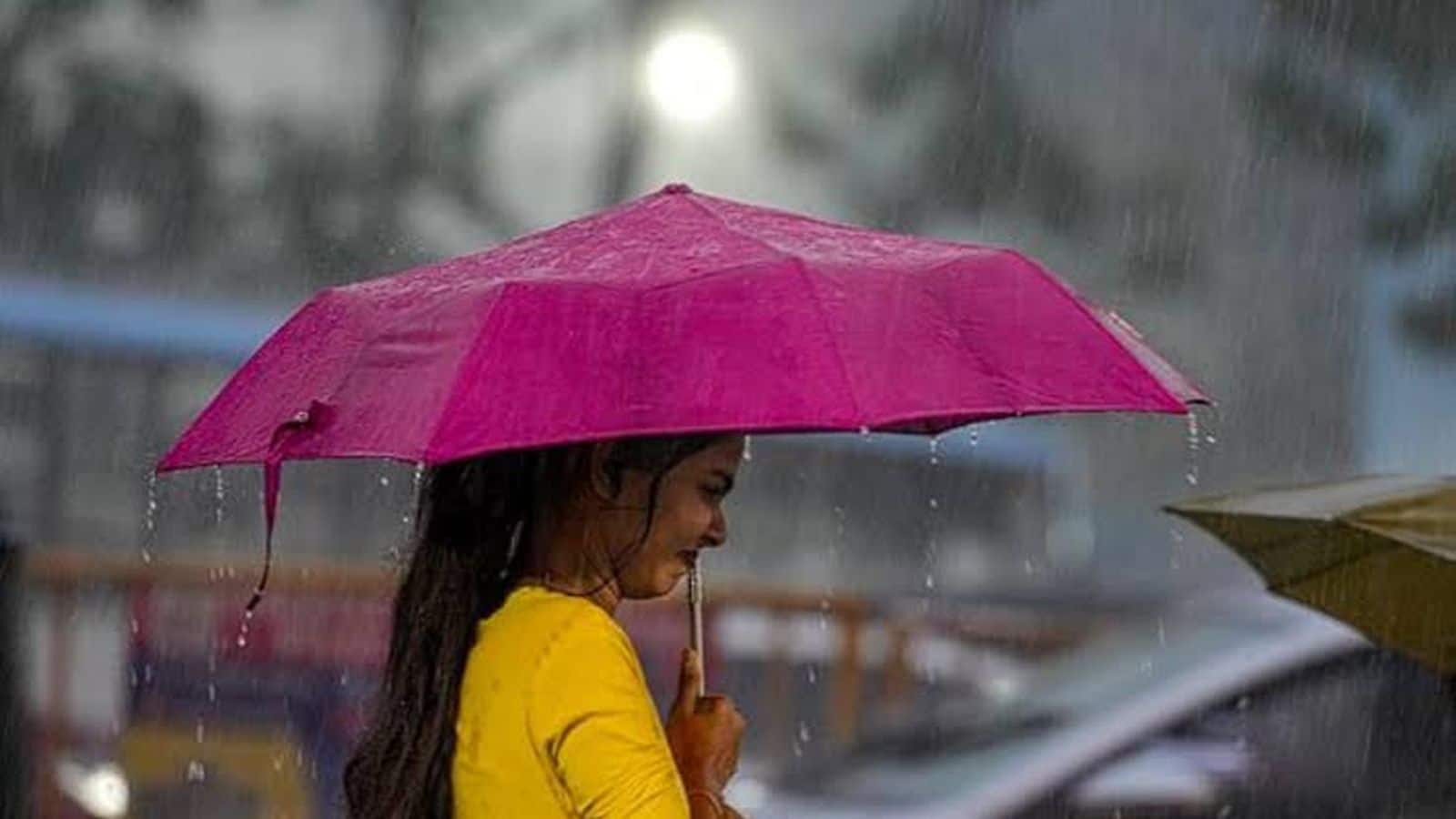 हैवी रेन वॉर्निंग 17 जुलाई: यूपी-बिहार से बंगाल तक IMD ने इन 16+ राज्यों में भारी बारिश का अलर्ट दिया, अंधड़ का भी खतरा हैवी रेन वॉर्निंग 17 जुलाई: यूपी-बिहार से बंगाल तक IMD ने इन 16+ राज्यों में भारी बारिश का अलर्ट दिया, अंधड़ का भी खतरा