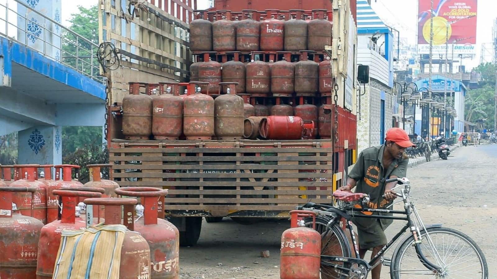 LPG सिलेंडर का दाम स्थिर: 13 जुलाई को जानें शहरों का रेट