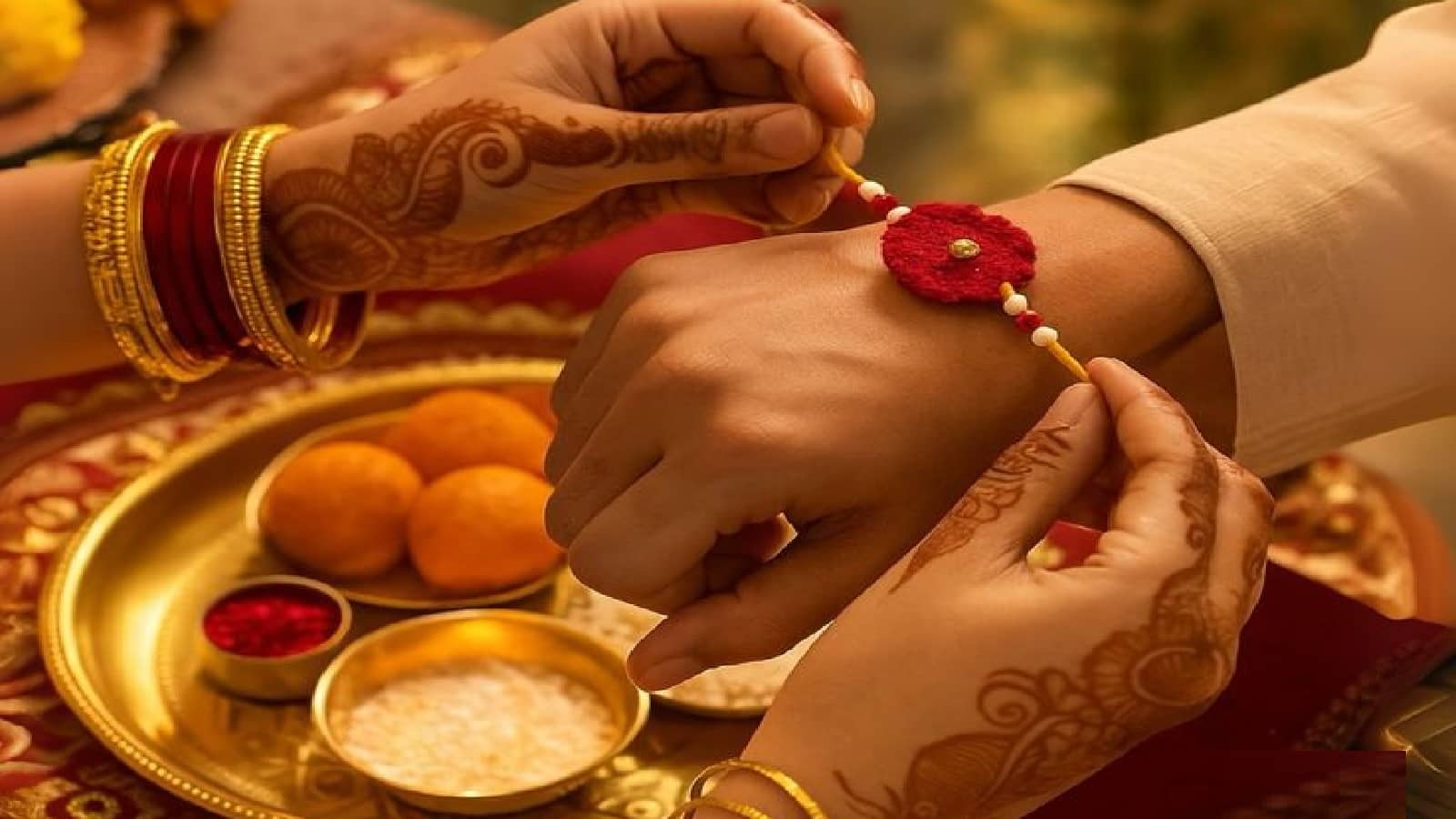 Raksha Bandhan 2026 Date: इस साल कब मनाया जाएगा भाई-बहन के प्रेम का पर्व राखी? जानें सही तारीख, मुहूर्त और भद्रा रहेगी या नहीं Raksha Bandhan 2026 Date: इस साल कब मनाया जाएगा भाई-बहन के प्रेम का पर्व राखी? जानें सही तारीख, मुहूर्त और भद्रा रहेगी या नहीं