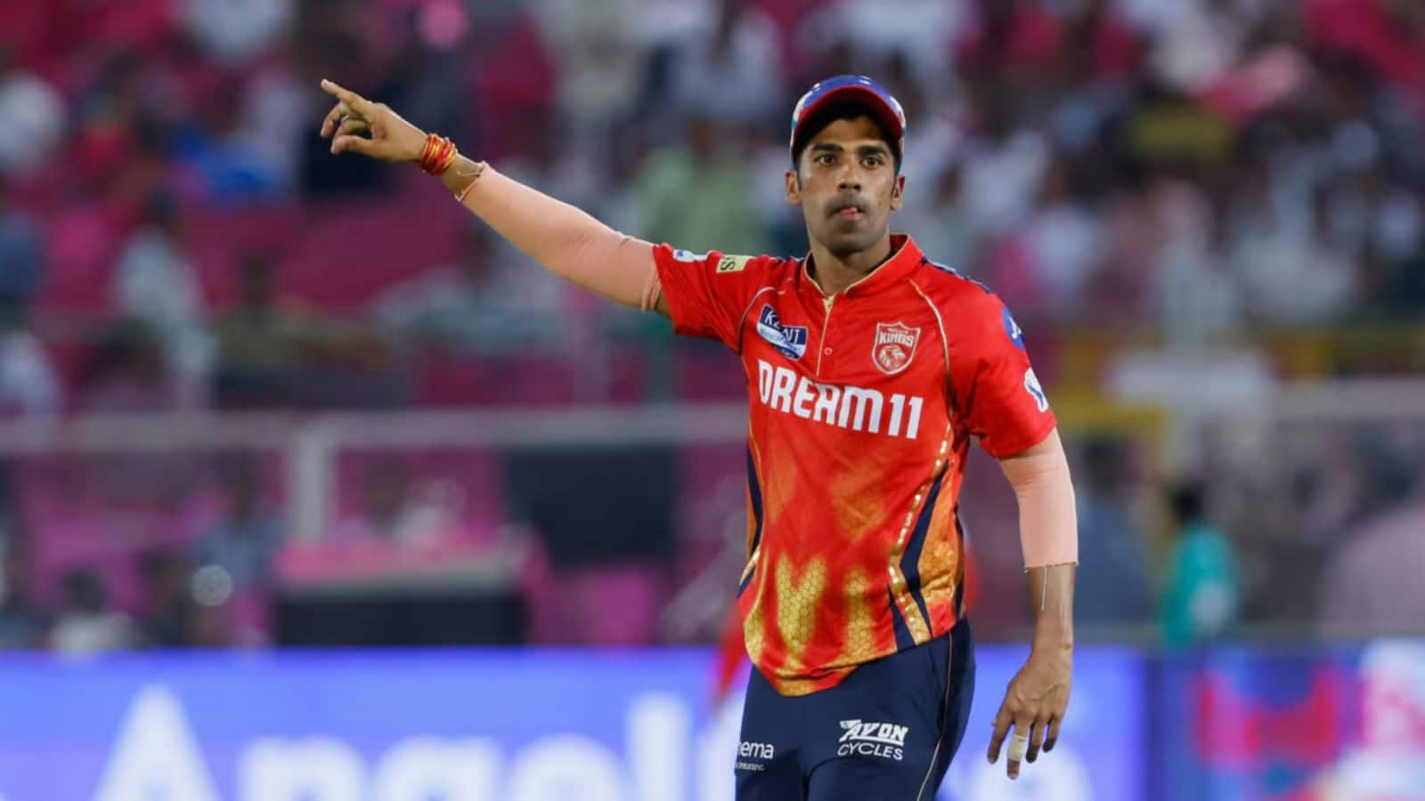 ‘मेरी छवि खराब करने की कोशिश हुई’ कुक के साथ मारपीट विवाद पर शशांक सिंह ने तोड़ी चुप्पी ‘मेरी छवि खराब करने की कोशिश हुई’ कुक के साथ मारपीट विवाद पर शशांक सिंह ने तोड़ी चुप्पी