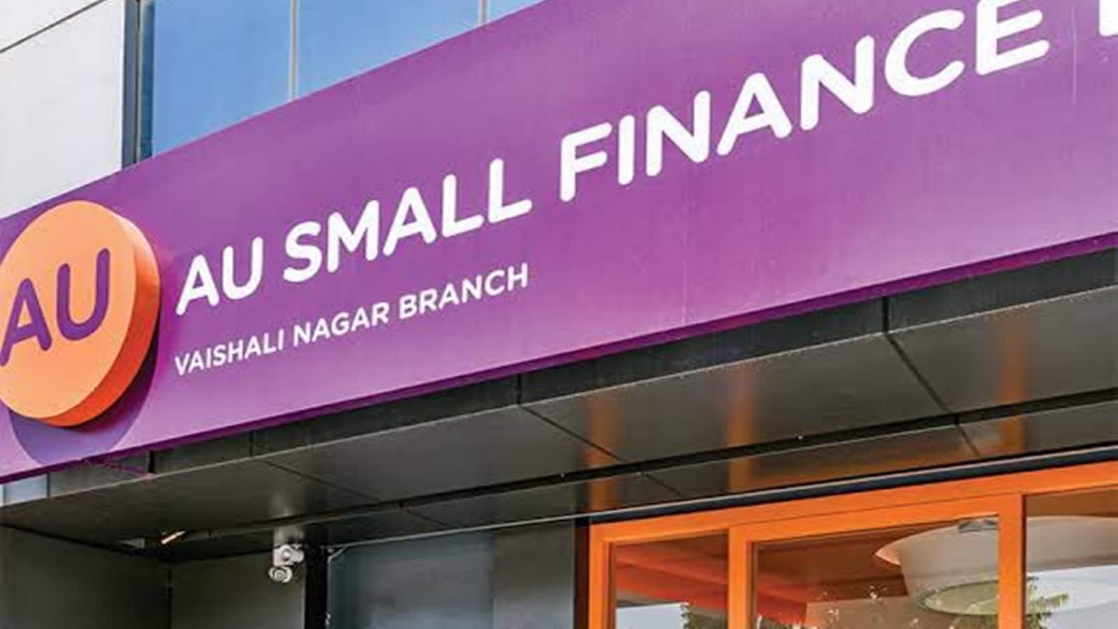 AU Small Finance Bank Q1 Results: मुनाफा 37% बढ़कर हुआ ₹796 करोड़, NII में 32% का इजाफा; NPA घटा AU Small Finance Bank Q1 Results: मुनाफा 37% बढ़कर हुआ ₹796 करोड़, NII में 32% का इजाफा; NPA घटा