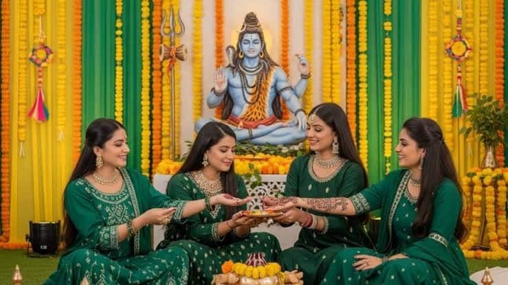 हरियाली तीज पर करें खास श्रृंगार, इन चीजों के बिना अधूरा है लुक