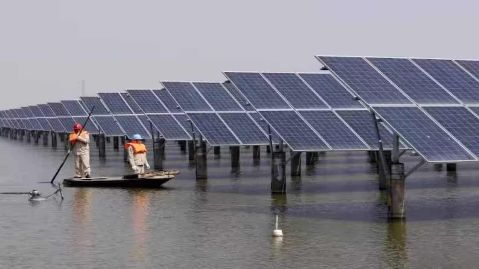 Juniper Green Energy IPO: जुनिपर ग्रीन का आईपीओ 30 जुलाई को खुलेगा, रिन्यूएबल एनर्जी पर दांव लगाने का बड़ा मौका Juniper Green Energy IPO: जुनिपर ग्रीन का आईपीओ 30 जुलाई को खुलेगा, रिन्यूएबल एनर्जी पर दांव लगाने का बड़ा मौका