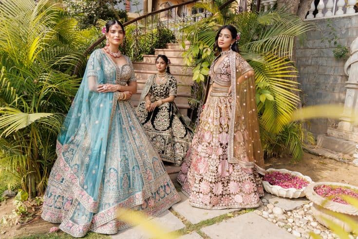 हर सेलिब्रेशन में छा जाएगा आपका लहंगा, बस अपनाएं ये आसान स्टाइलिंग टिप्स! हर सेलिब्रेशन में छा जाएगा आपका लहंगा, बस अपनाएं ये आसान स्टाइलिंग टिप्स!