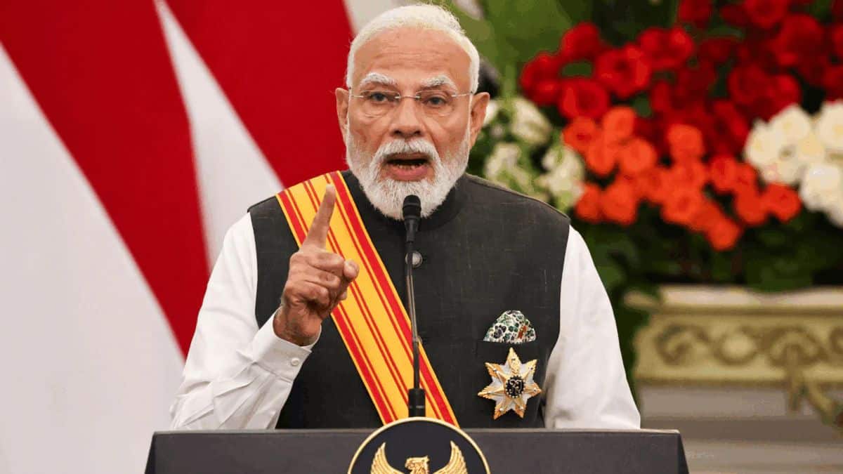 ब्रह्मोस डील, सबांग पोर्ट और IIM कैंपस... PM Modi की इंडोनेशिया यात्रा की 20 बड़ी उपलब्धियां ये रहीं ब्रह्मोस डील, सबांग पोर्ट और IIM कैंपस... PM Modi की इंडोनेशिया यात्रा की 20 बड़ी उपलब्धियां ये रहीं