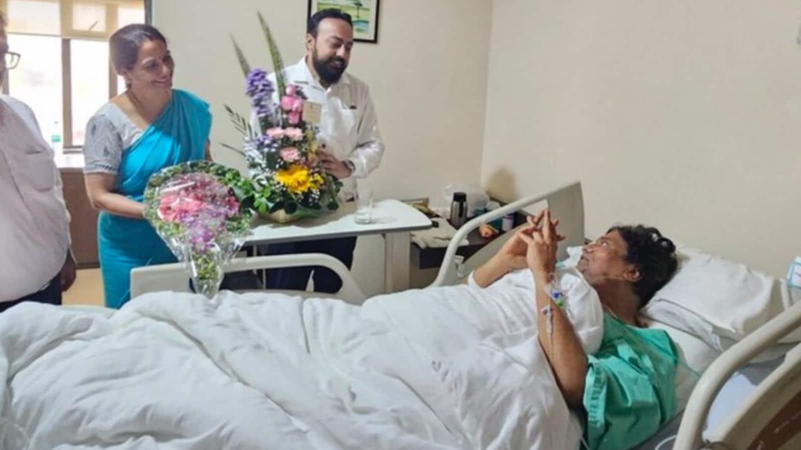 Rajesh Sharma: प्रभास स्टारर 'फौजी' के सेट पर बीमार पड़े राजेश शर्मा अस्पताल से हुए डिस्चार्ज, सामने आया हेल्थ अपडेट Rajesh Sharma: प्रभास स्टारर 'फौजी' के सेट पर बीमार पड़े राजेश शर्मा अस्पताल से हुए डिस्चार्ज, सामने आया हेल्थ अपडेट