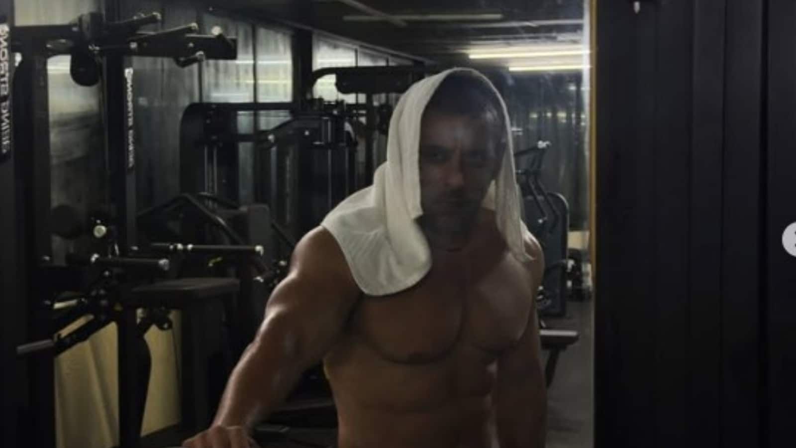 Salman Khan: 'जो डर गया वो...', 'सोनम, इट्स डन ब्रो' वाले नोट के बाद सलमान खान ने क्रिप्टिक पोस्ट किया शेयर Salman Khan: 'जो डर गया वो...', 'सोनम, इट्स डन ब्रो' वाले नोट के बाद सलमान खान ने क्रिप्टिक पोस्ट किया शेयर