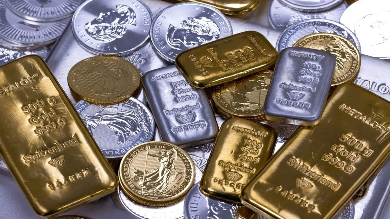 Silver Price Today: चांदी हुई सस्ती! जुलाई की शुरुआत में निवेशकों को राहत, जानिए आज आपके शहर में क्या है ताजा भाव Silver Price Today: चांदी हुई सस्ती! जुलाई की शुरुआत में निवेशकों को राहत, जानिए आज आपके शहर में क्या है ताजा भाव