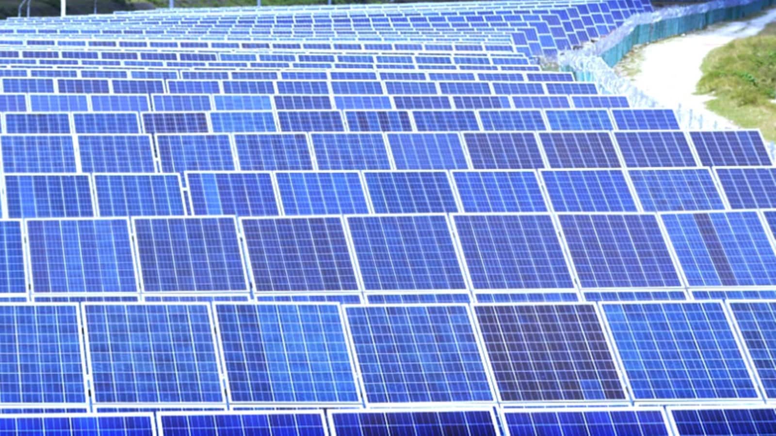 Borosil Renewables Share Price: निवेश जुटाने के लिए प्रमोटर बेच सकते हैं हिस्सा, शेयर 11% तक उछला Borosil Renewables Share Price: निवेश जुटाने के लिए प्रमोटर बेच सकते हैं हिस्सा, शेयर 11% तक उछला