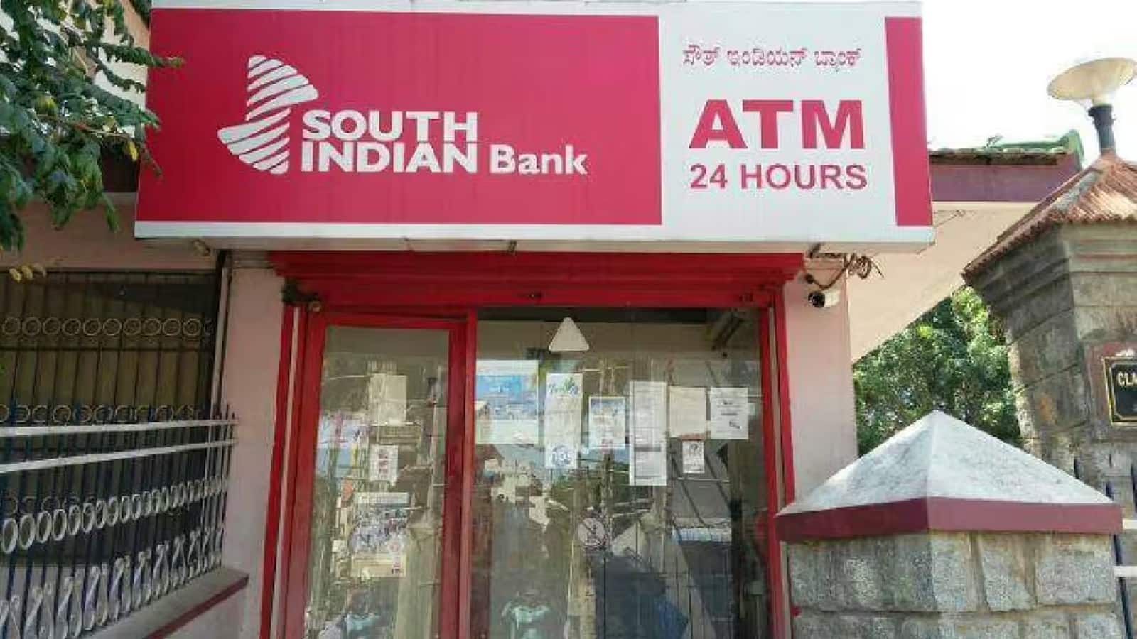 South Indian Bank के शेयरों में 9% की भारी गिरावट, नए सीईओ का फीका स्वागत, इस कारण हुआ धड़ाम South Indian Bank के शेयरों में 9% की भारी गिरावट, नए सीईओ का फीका स्वागत, इस कारण हुआ धड़ाम