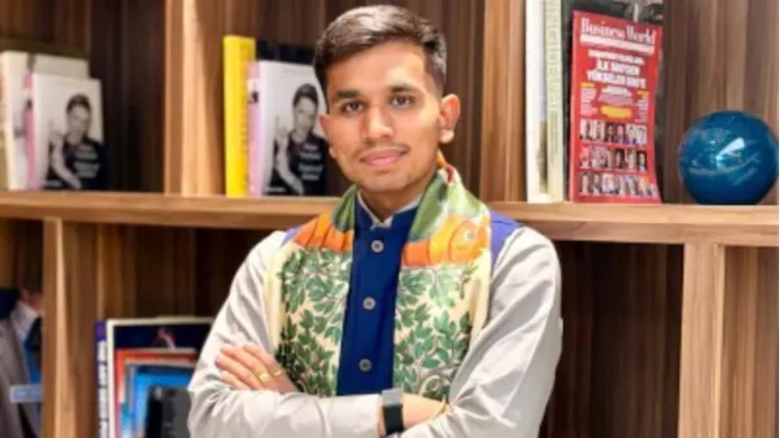 मां के गहने बिकने से पहले बेटे ने लिया बड़ा फैसला, आज बना 50 करोड़ रुपये की कंपनी का मालिक मां के गहने बिकने से पहले बेटे ने लिया बड़ा फैसला, आज बना 50 करोड़ रुपये की कंपनी का मालिक