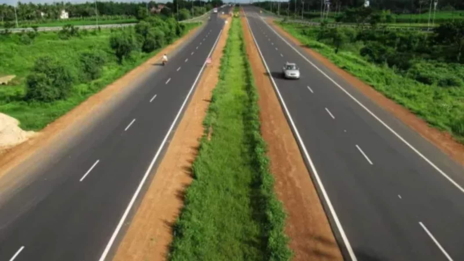 UP Highway News: कानपुर-कबरई ग्रीनफील्ड हाईवे को मंजूरी, अब 3.5 घंटे का सफर 1.5 घंटे में होगा पूरा, लोगों को जाम से मिलेगी राहत UP Highway News: कानपुर-कबरई ग्रीनफील्ड हाईवे को मंजूरी, अब 3.5 घंटे का सफर 1.5 घंटे में होगा पूरा, लोगों को जाम से मिलेगी राहत
