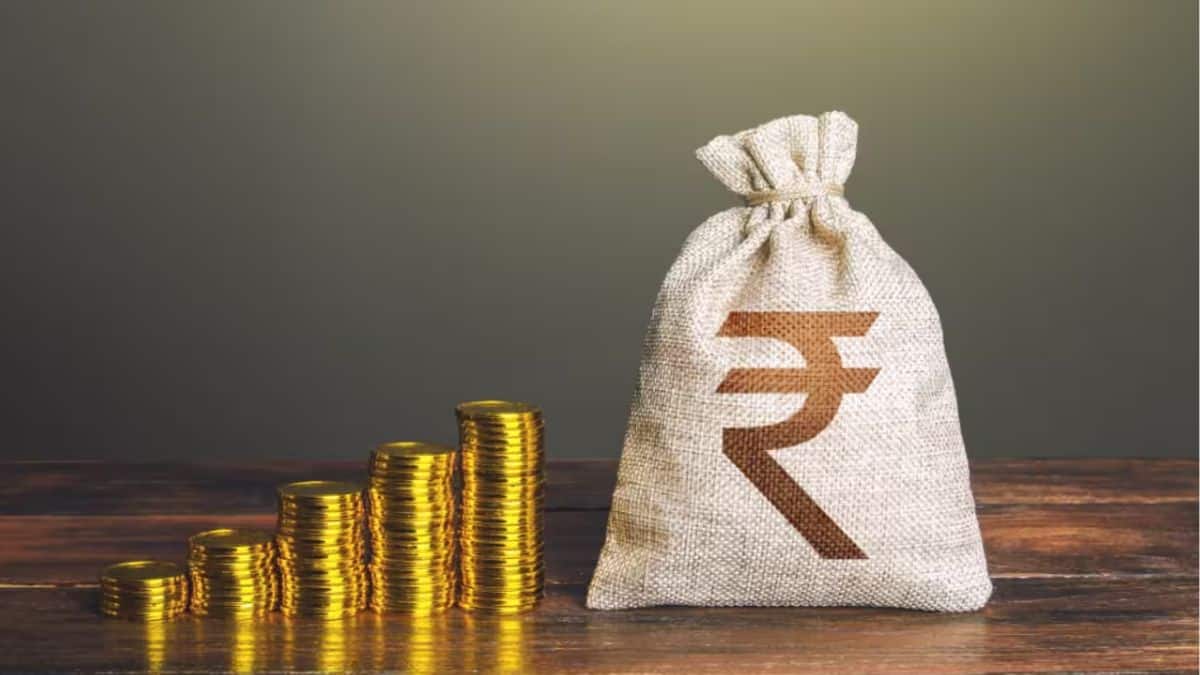 7 Financial Rules: अमीर बनने के 7 'सीक्रेट' रूल्स! तेजी से बढ़ेगा आपका बैंक बैलेंस 7 Financial Rules: अमीर बनने के 7 'सीक्रेट' रूल्स! तेजी से बढ़ेगा आपका बैंक बैलेंस