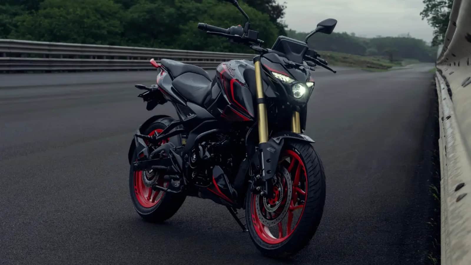 नई Bajaj Pulsar N160 S ₹1.34 लाख में लॉन्च, साथ में आया फीचर्स से भरपूर SS वेरिएंट, जानें अंतर नई Bajaj Pulsar N160 S ₹1.34 लाख में लॉन्च, साथ में आया फीचर्स से भरपूर SS वेरिएंट, जानें अंतर