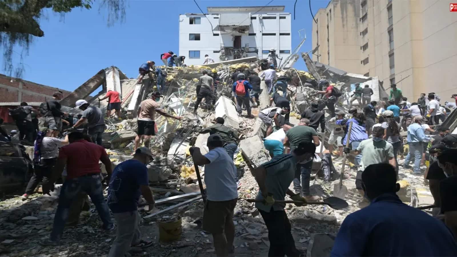 Colombia Earthquake: कोलंबिया में सबसे शक्तिशाली भूकंप से अब तक 132 मौतें, 570 से ज्यादा लोग घायल, रेस्क्यू ऑपरेशन जारी Colombia Earthquake: कोलंबिया में सबसे शक्तिशाली भूकंप से अब तक 132 मौतें, 570 से ज्यादा लोग घायल, रेस्क्यू ऑपरेशन जारी