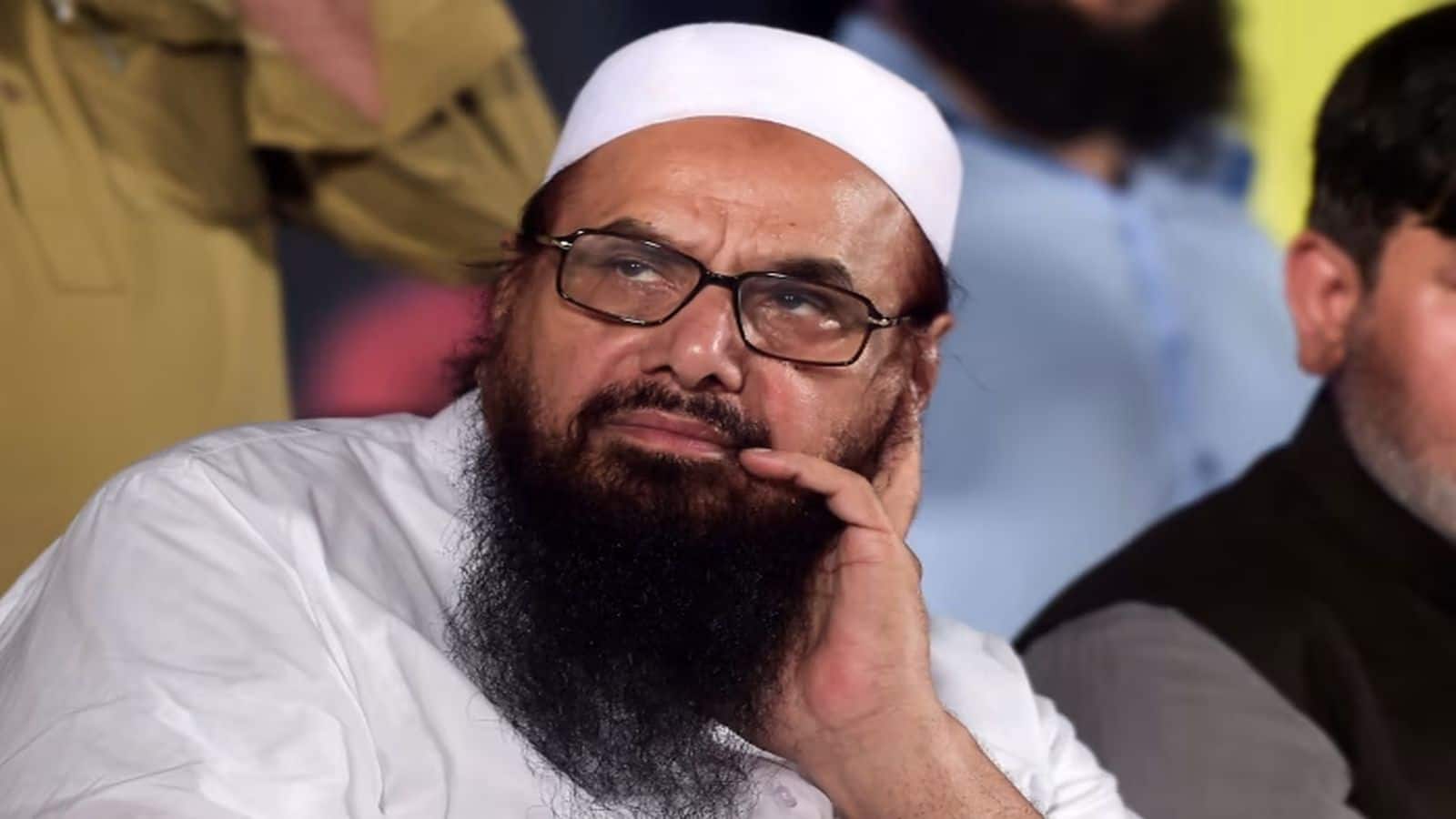 हाफिज सईद ने कश्मीर भेजे थे 10,000 आतंकवादी! पाकिस्तानी मौलवी ने की जेल में बंद आतंकी सरगना की खुलेआम तारीफ हाफिज सईद ने कश्मीर भेजे थे 10,000 आतंकवादी! पाकिस्तानी मौलवी ने की जेल में बंद आतंकी सरगना की खुलेआम तारीफ