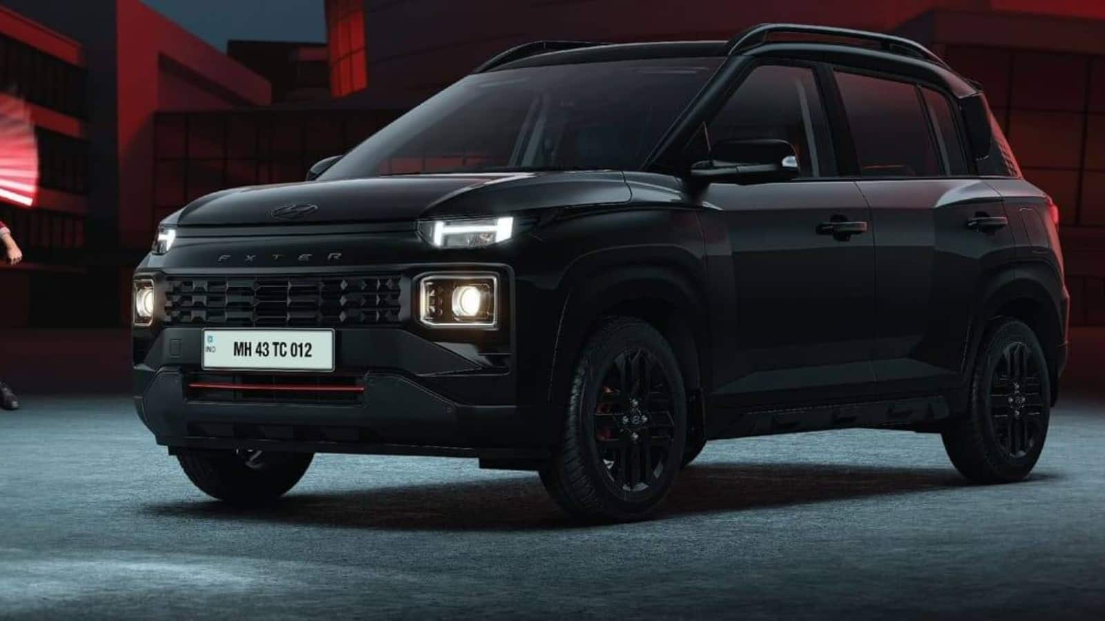 Hyundai का नया Exter Knight Edition लॉन्च, ब्लैक थीम और स्पोर्टी लुक ने खींचा ध्यान, जानें कीमत और फीचर्स Hyundai का नया Exter Knight Edition लॉन्च, ब्लैक थीम और स्पोर्टी लुक ने खींचा ध्यान, जानें कीमत और फीचर्स