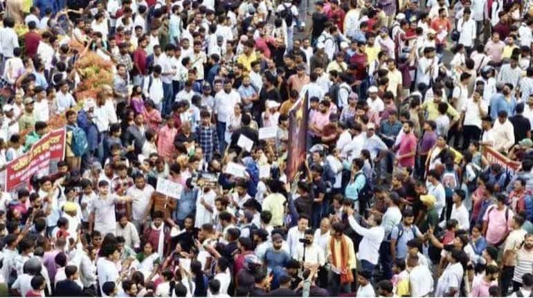 JPSC-JSCC Protests: छात्र आंदोलन के बीच JPSC के तीन सदस्यों ने दिया इस्तीफा JPSC-JSCC Protests: छात्र आंदोलन के बीच JPSC के तीन सदस्यों ने दिया इस्तीफा