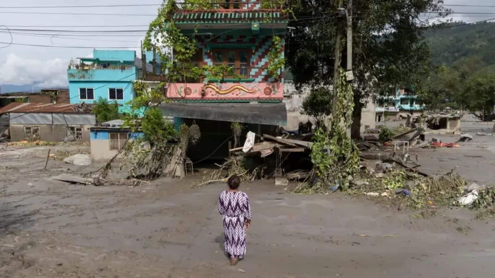 Nepal Flood Update: 'चीन में फंसे हैं 400 से अधिक भारतीय, 320 अब भी लापता'; नेपाल त्रासदी पर विदेश मंत्रालय ने क्या बताया? Nepal Flood Update: 'चीन में फंसे हैं 400 से अधिक भारतीय, 320 अब भी लापता'; नेपाल त्रासदी पर विदेश मंत्रालय ने क्या बताया?