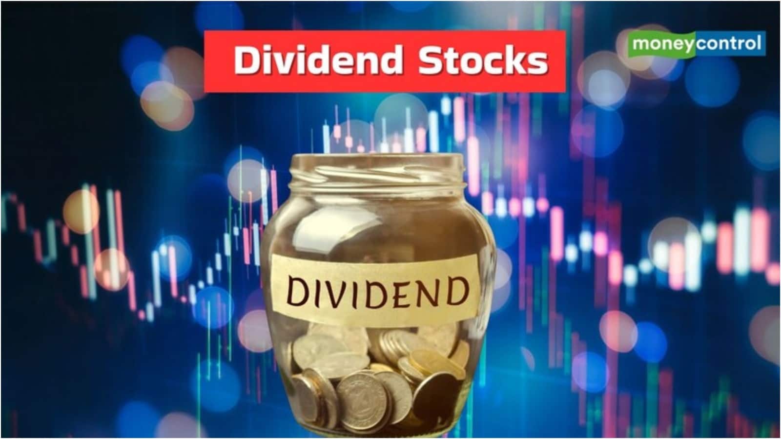 Dividend Stocks: बंपर डिविडेंड कमाने का आज आखिरी मौका, कल से इन शेयरों में निवेश पर नहीं मिलेगा डिविडेंड Dividend Stocks: बंपर डिविडेंड कमाने का आज आखिरी मौका, कल से इन शेयरों में निवेश पर नहीं मिलेगा डिविडेंड