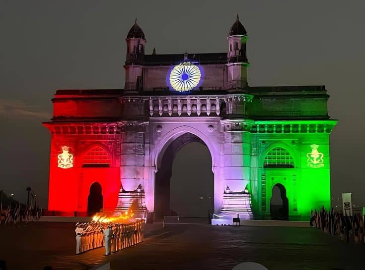 इंडिपेंडेंस वीकेंड को बनाएं खास, देशभक्ति के रंग में बिताएं यादगार पल! इंडिपेंडेंस वीकेंड को बनाएं खास, देशभक्ति के रंग में बिताएं यादगार पल!