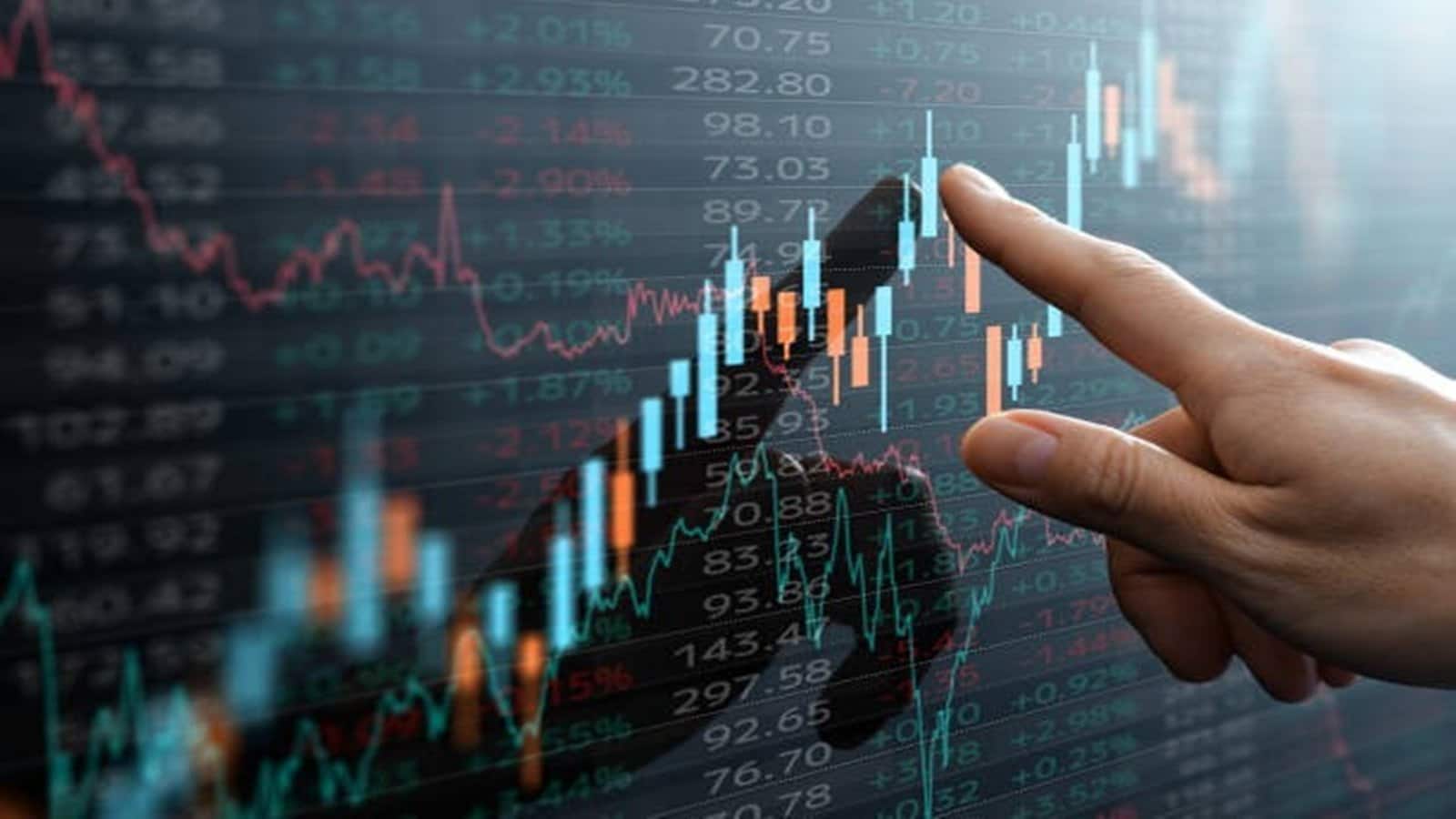 Market Outlook: इस हफ्ते किस ओर बढ़ेगा बाजार; रेपो रेट पर RBI MPC के फैसले, पश्चिम एशिया के हालात समेत इन फैक्टर्स से होगा तय Market Outlook: इस हफ्ते किस ओर बढ़ेगा बाजार; रेपो रेट पर RBI MPC के फैसले, पश्चिम एशिया के हालात समेत इन फैक्टर्स से होगा तय