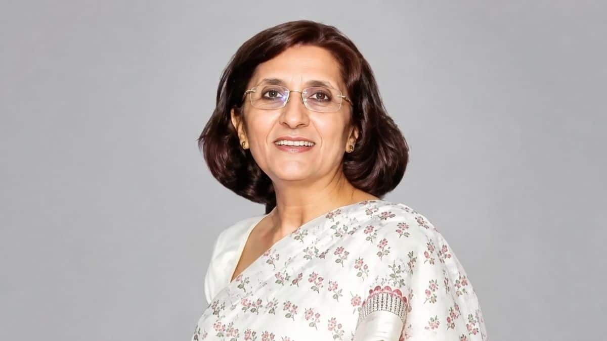 कौन हैं दीप्ति गौड़ मुखर्जी? जिन्हें बनाया गया देश का नया उच्च शिक्षा सचिव, जानें रातों-रात क्यों लिया गया ये फैसला कौन हैं दीप्ति गौड़ मुखर्जी? जिन्हें बनाया गया देश का नया उच्च शिक्षा सचिव, जानें रातों-रात क्यों लिया गया ये फैसला