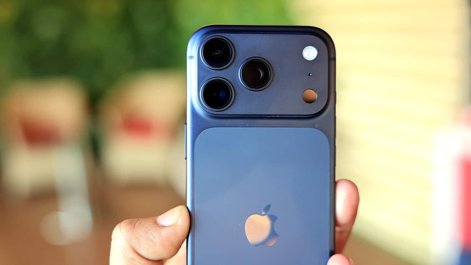 Flipkart पर iPhone 17 Pro हुआ सस्ता, एक्सचेंज और बैंक ऑफर से ₹42,650 तक की बचत, जानें कीमत Flipkart पर iPhone 17 Pro हुआ सस्ता, एक्सचेंज और बैंक ऑफर से ₹42,650 तक की बचत, जानें कीमत
