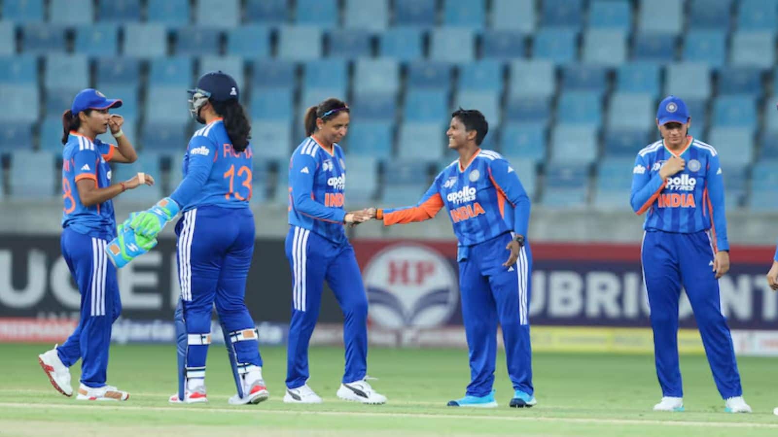 IND vs SL: एशियन गेम्स में भारत ने जीता पहला गोल्ड, श्रीलंका को 147 रन से दी करारी शिकस्त IND vs SL: एशियन गेम्स में भारत ने जीता पहला गोल्ड, श्रीलंका को 147 रन से दी करारी शिकस्त