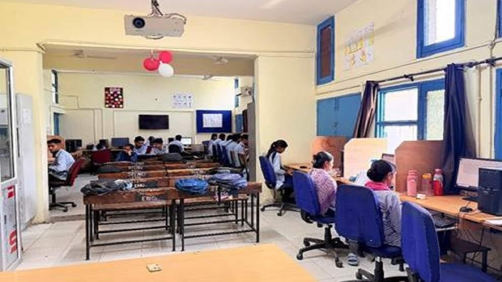 कुरुक्षेत्र ITI क्लस्टर को मिलेंगे 320 करोड़ रुपये, जिंदल नवीन अवसर करेगा हरियाणा सरकार के साथ पार्टनरशिप कुरुक्षेत्र ITI क्लस्टर को मिलेंगे 320 करोड़ रुपये, जिंदल नवीन अवसर करेगा हरियाणा सरकार के साथ पार्टनरशिप